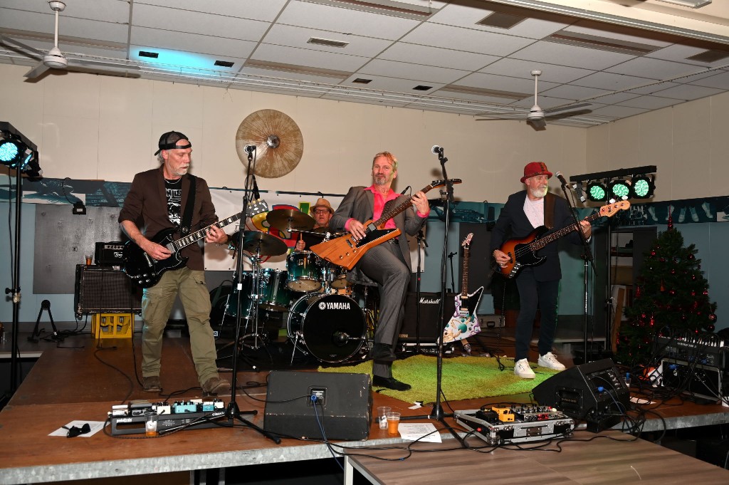 ../Images/Rocken op het Eiland 096.jpg
